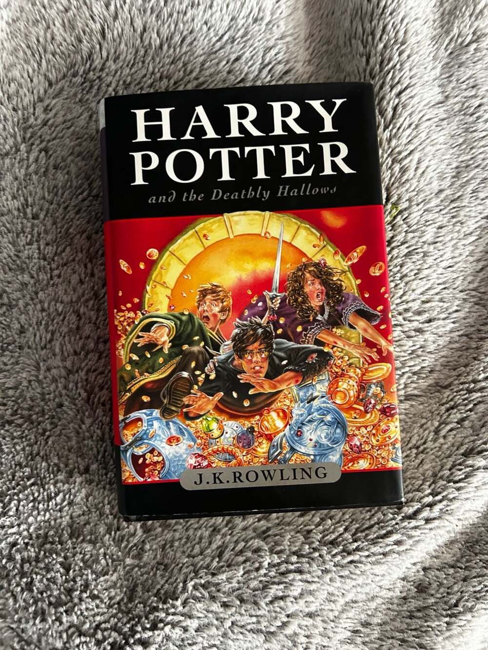 Harry Potter and the Deathly Hallows Hardcover Book First Canadian Edition
